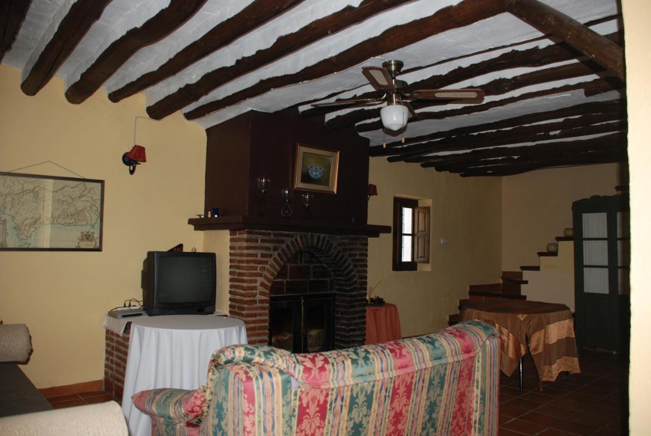 Molino Jabonero Guest House Villanueva del Trabuco Exterior foto