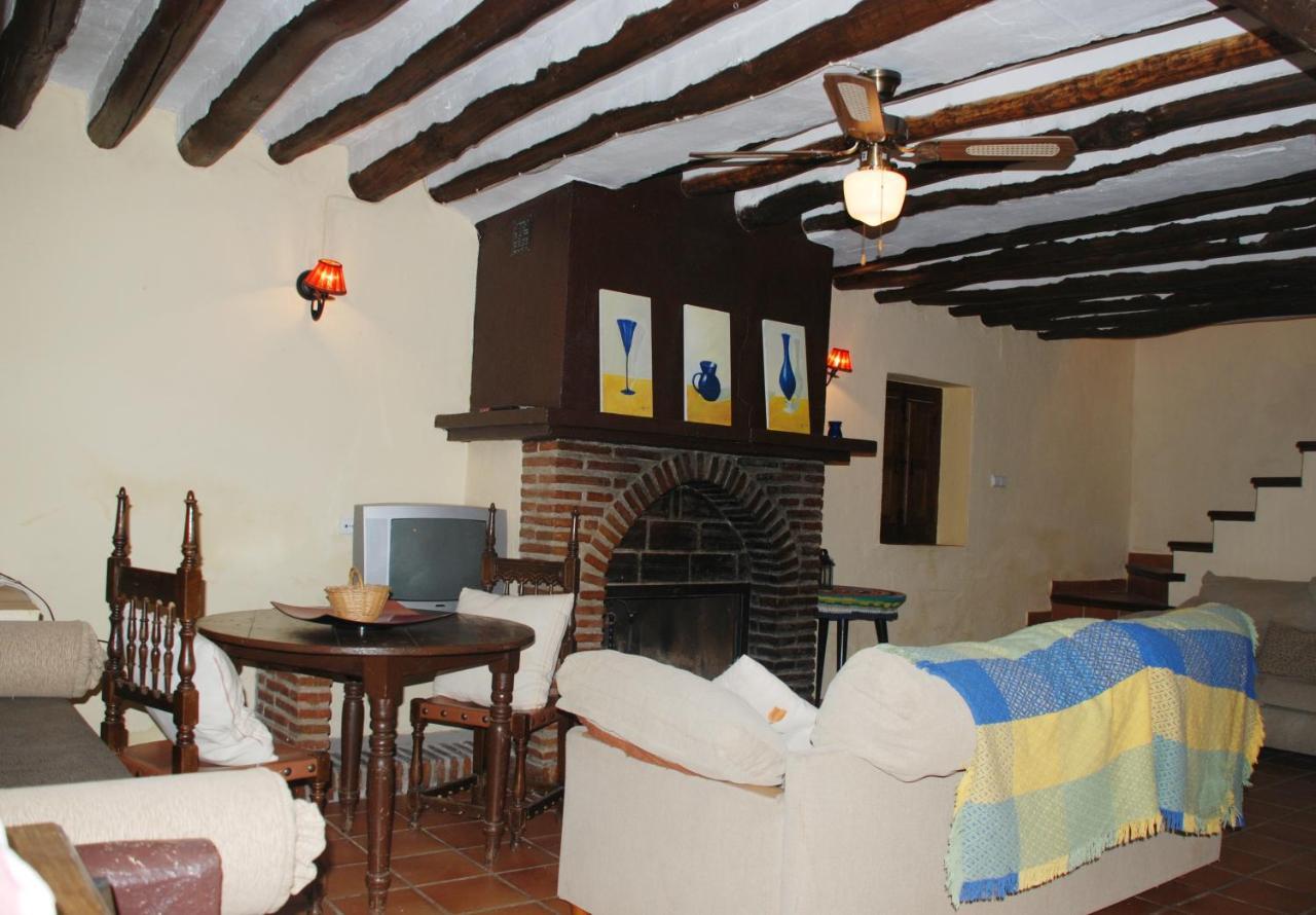 Molino Jabonero Guest House Villanueva del Trabuco Exterior foto
